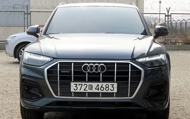 인천전국자동차매매 Q5 (FY) 45 TFSI 콰트로 스포트백 매물 사진 3 - 2024/11 15,637km